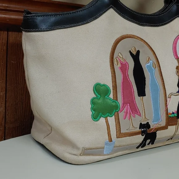 Frankie and Johnnie Dainty Vintage Shoulder Bag - Picture 3 of 16